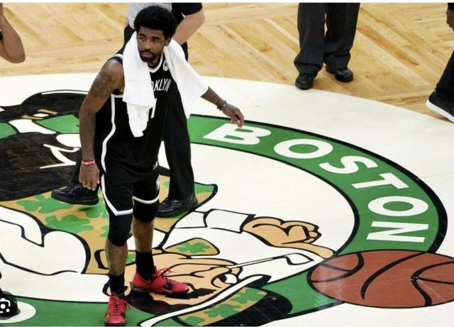 NBA免费直播在线直播-陷入魔咒？欧文面对绿军连输10次 踩LOGO后1胜10负